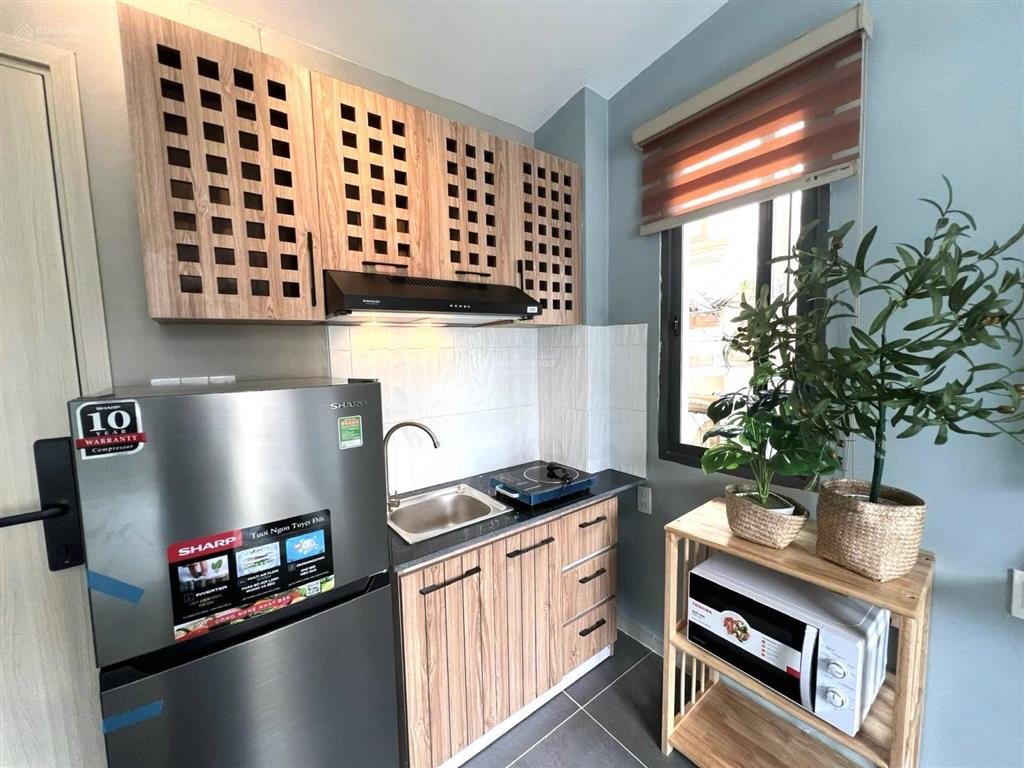 Chung cư mini cho thuê có ban công, thang máy gần phan xích long  phú nhuận, gần trường sa, quận 1