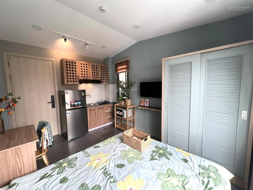 Chung cư mini cho thuê có ban công, thang máy gần phan xích long  phú nhuận, gần trường sa, quận 1