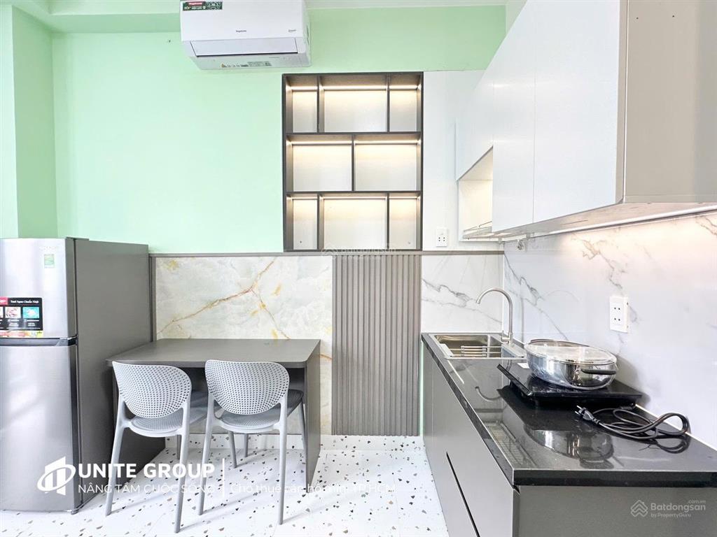 Căn hộ cao cấp mới 100% gần khu phan xích long có ban công, phú nhuận, gần bờ kè quận 1 quận 3