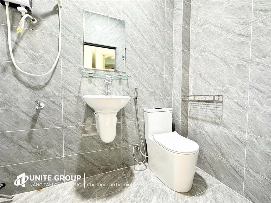 Căn hộ cao cấp mới 100% gần khu phan xích long có ban công, phú nhuận, gần bờ kè quận 1 quận 3