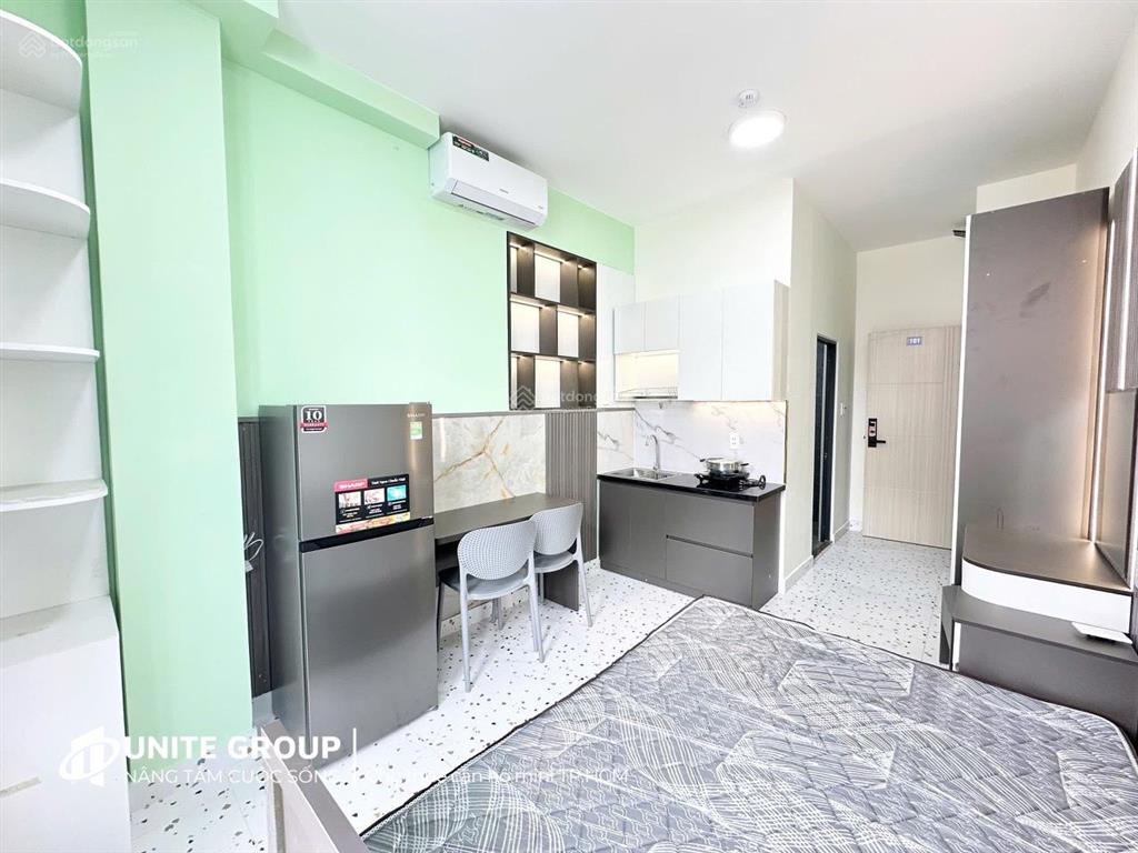 Căn hộ cao cấp mới 100% gần khu phan xích long có ban công, phú nhuận, gần bờ kè quận 1 quận 3