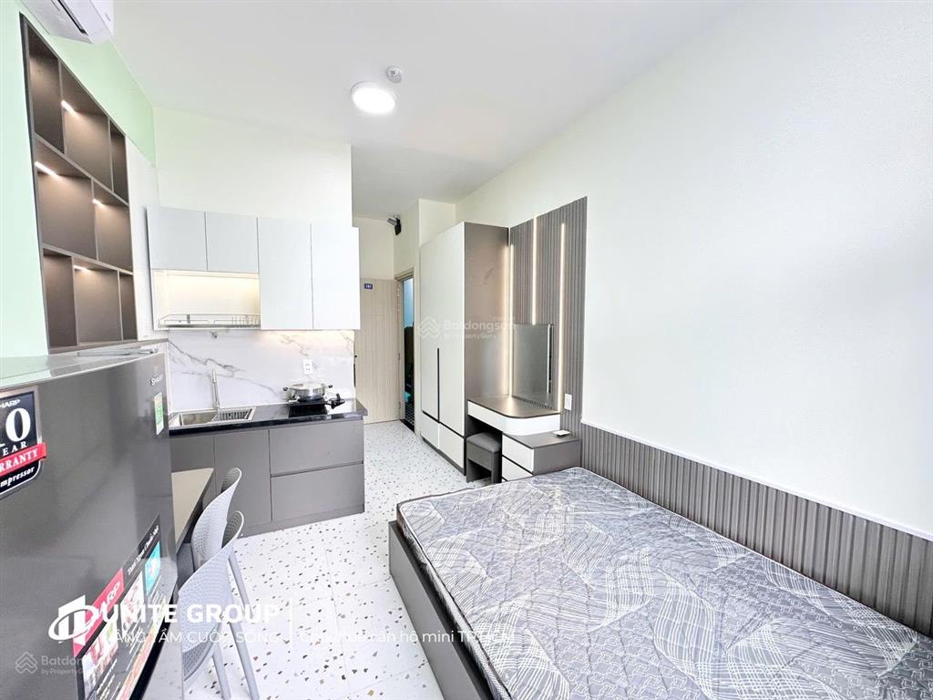 Căn hộ cao cấp mới 100% gần khu phan xích long có ban công, phú nhuận, gần bờ kè quận 1 quận 3