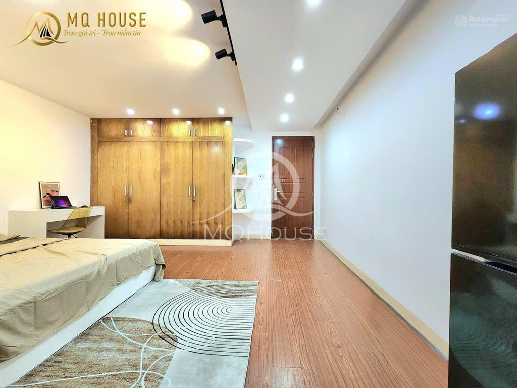 Khai trương phòng mới gần đại học văn lang, phạm văn đồng, nội thất mới cứng 100%, cửa sổ.