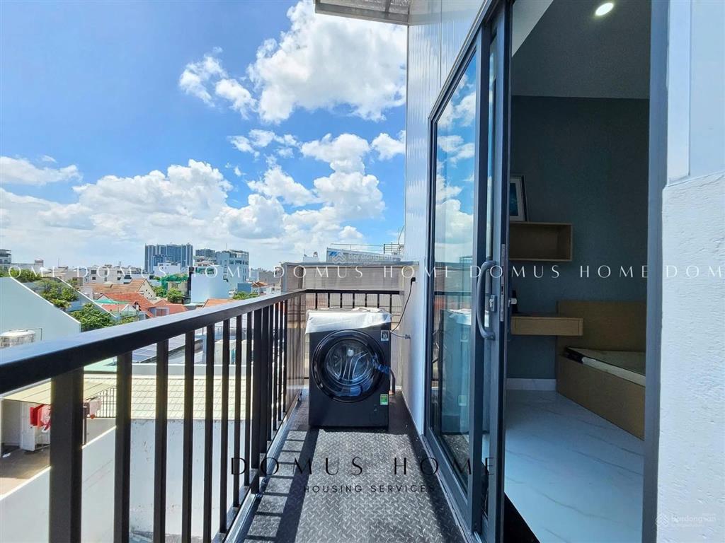 Cho thuê căn hộ 35m2 ban công, giặt riêng gần quận 1, phú nhuận, chợ bà chiểu mới 100%
