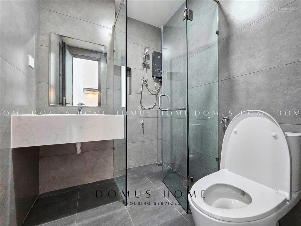Cho thuê căn hộ 35m2 ban công, giặt riêng gần quận 1, phú nhuận, chợ bà chiểu mới 100%