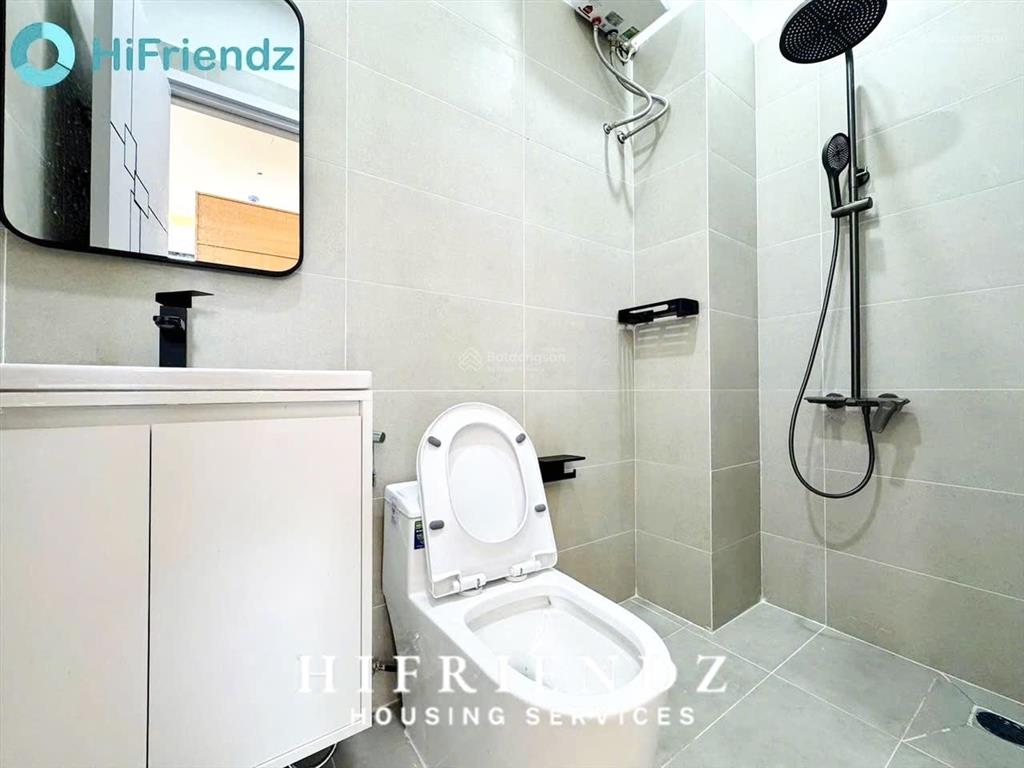 Cho thuê căn hộ 35m2 có ban công gần phan xích long  trường sa, quận 1, quận 3 full nội thất