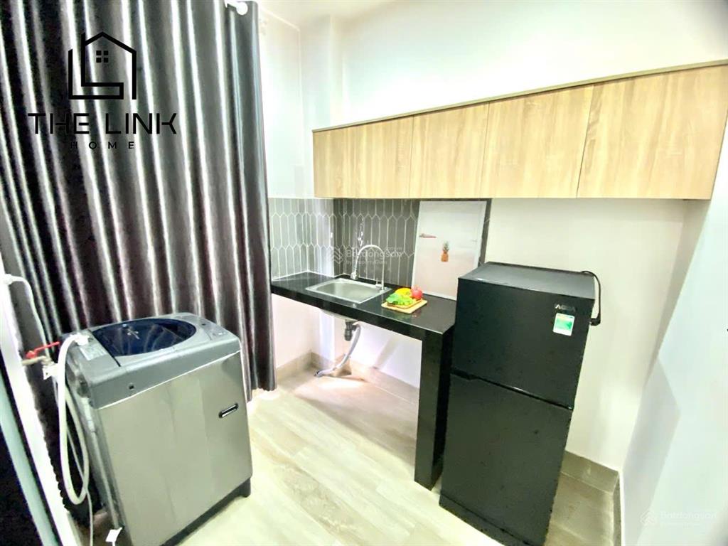 Cho thuê căn hộ 50m2 1 phòng ngủ ban công, máy giặt riêng gần bình thạnh, cầu thị nghè, quận 2