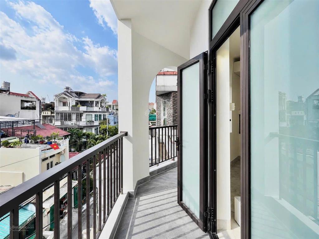 Chdv thích quảng đức phú nhuận 40m2 có ban công, máy giặt riêng, giờ tự do, gần sân bay tân sơn nhấ