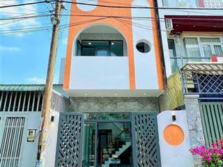 Hạ giá bán nhà gần chợ long trường nhà mới đẹp hxh đường trường lưu.  0399 230 ***