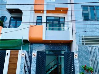 Chính chủ gửi bán giá xịn 4,2 tỷ có nhà mới đối diện chợ long phước, quận 9