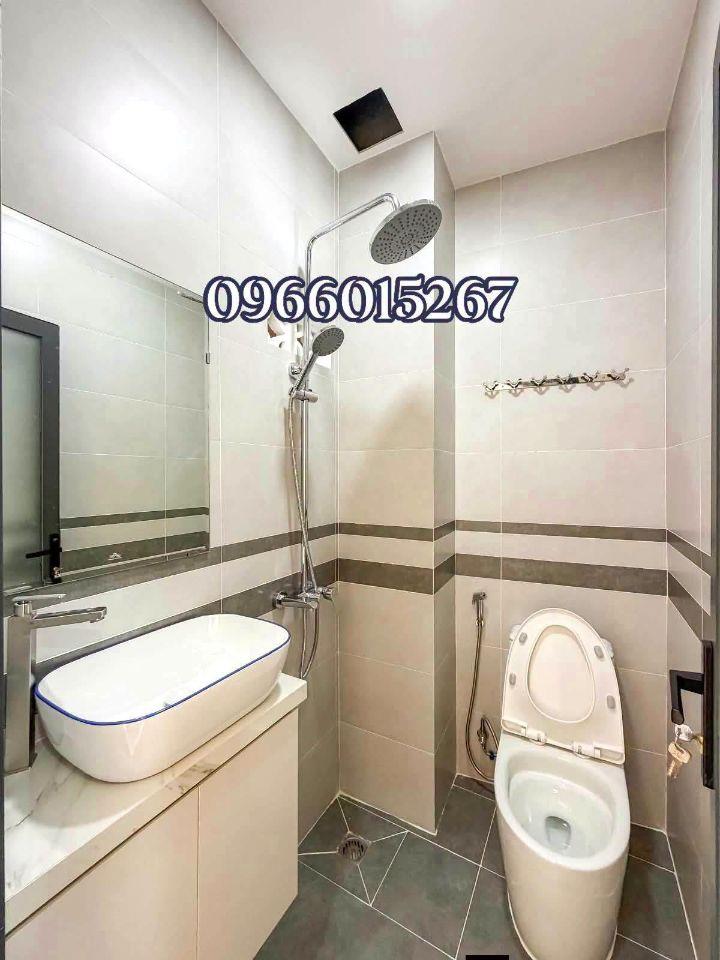 NHÀ ĐẸP - VÕ THỊ SÁU - 43M² - 5 TẦNG - 6,6 TỶ.Lô góc 2 thoáng.
