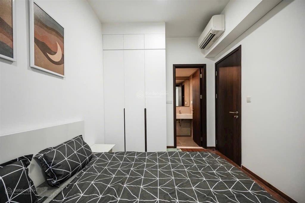 One verandah cho thuê 1pn view sông có slot ô tô giá chỉ 17 triệu