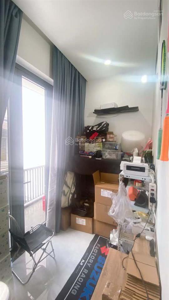 Bán gấp nhà 58m2, hxh 4m, lê văn sỹ, phú nhuận, 9 tỷ, cách q3 1km