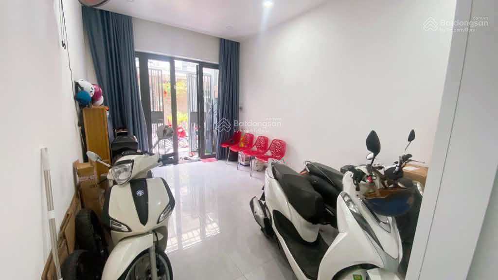 Bán gấp nhà 58m2, hxh 4m, lê văn sỹ, phú nhuận, 9 tỷ, cách q3 1km