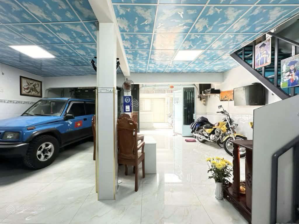7.2 tỉ, cách dự án rạch xuyên tâm 100m, ngang lớn 7m, hxh 5m, 54m2, nơ trang long, p13, bình thạnh