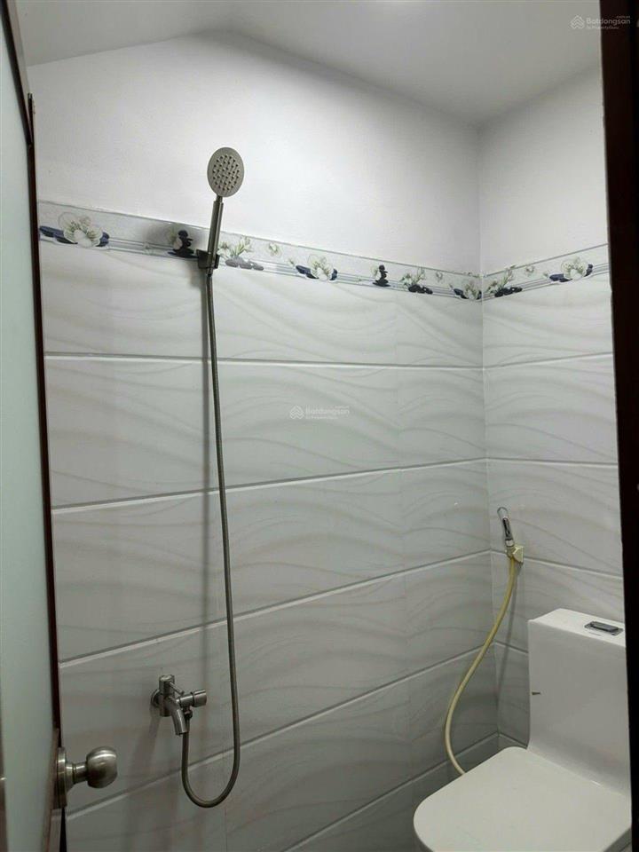 Bán gấp nhà định cư, 7.2 tỉ, 4x11 vuông vức, hẻm ô tô, nguyễn kiệm, phú nhuận, gần sân bay