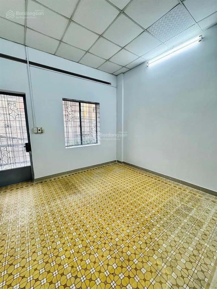 Mặt tiền hẻm ô tô sầm uất, ngang 4.1m, 49m2, vuông vức, 9.95 tỉ, đào duy anh, phú nhuận