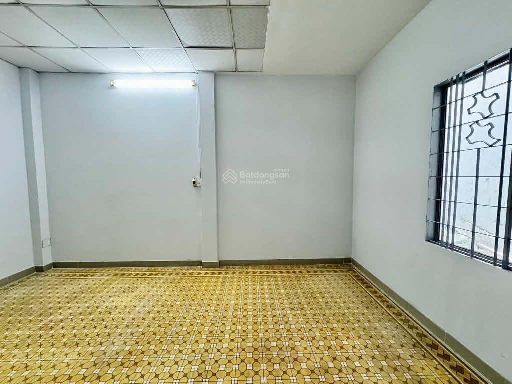 Mặt tiền hẻm ô tô sầm uất, ngang 4.1m, 49m2, vuông vức, 9.95 tỉ, đào duy anh, phú nhuận