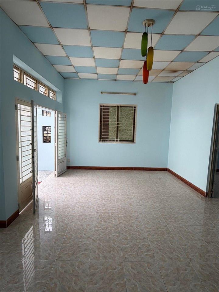Bán gấp nhà ngang 7m bề thế, vuông vức, 54m2 không lộ giới, đường hoa phan xích long, phú nhuận