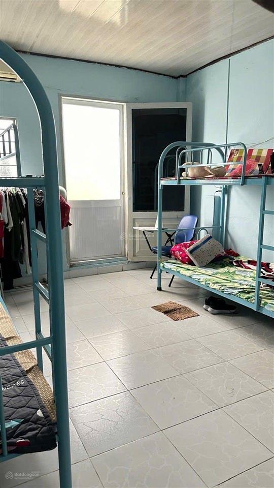 Nguyễn kiệm, phú nhuận, hẻm 6m, 4 tầng btct, 8,9 tỷ, đi bộ công viên gia định chỉ 5p, gần sân bay