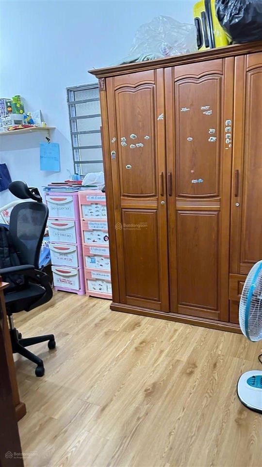 Nguyễn kiệm, phú nhuận, hẻm 6m, 4 tầng btct, 8,9 tỷ, đi bộ công viên gia định chỉ 5p, gần sân bay