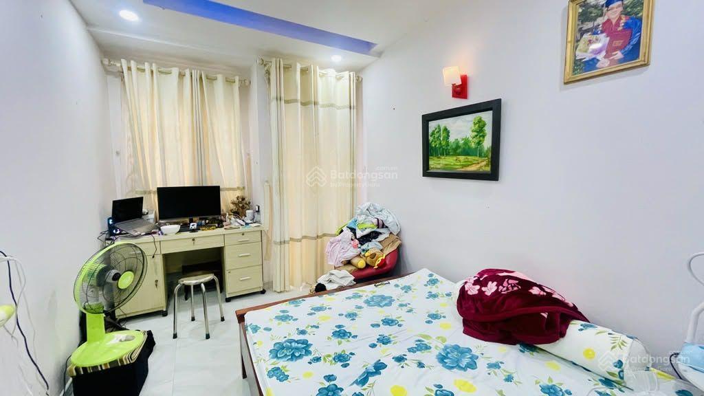 5.2x16 diện tích lớn, nguyễn đình chính, phú nhuận, 10 tỉ tl