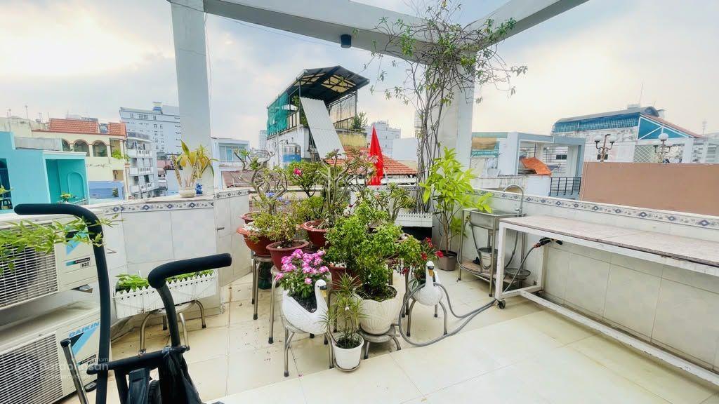 5.2x16 diện tích lớn, nguyễn đình chính, phú nhuận, 10 tỉ tl