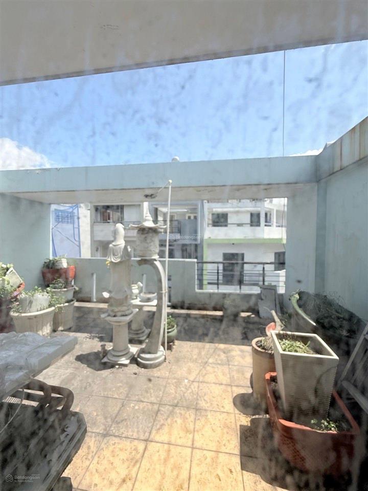 Mặt tiền đường hoa cúc, phan xích long, ngang 5m, 40m2, 4 tầng, cầu kiệu, phú nhuận, chỉ 17,5 tỉ.