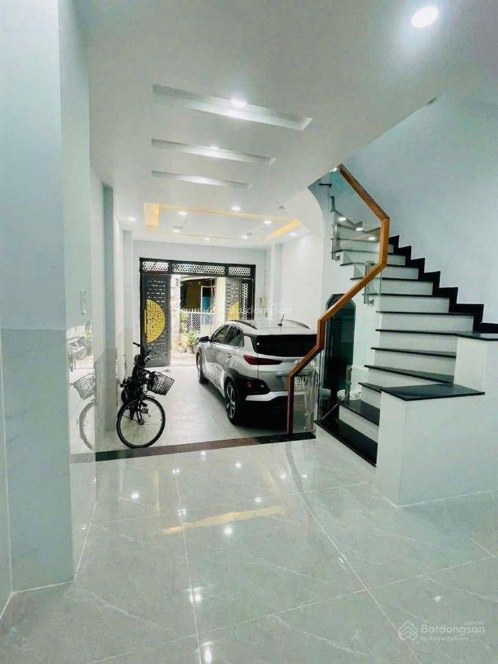 Hxh 7 chỗ, 43m2, 6,75 tỷ, 3 tầng btct, thiết kế đẹp, ngay công viên làng hoa, nguyễn văn khối, gv