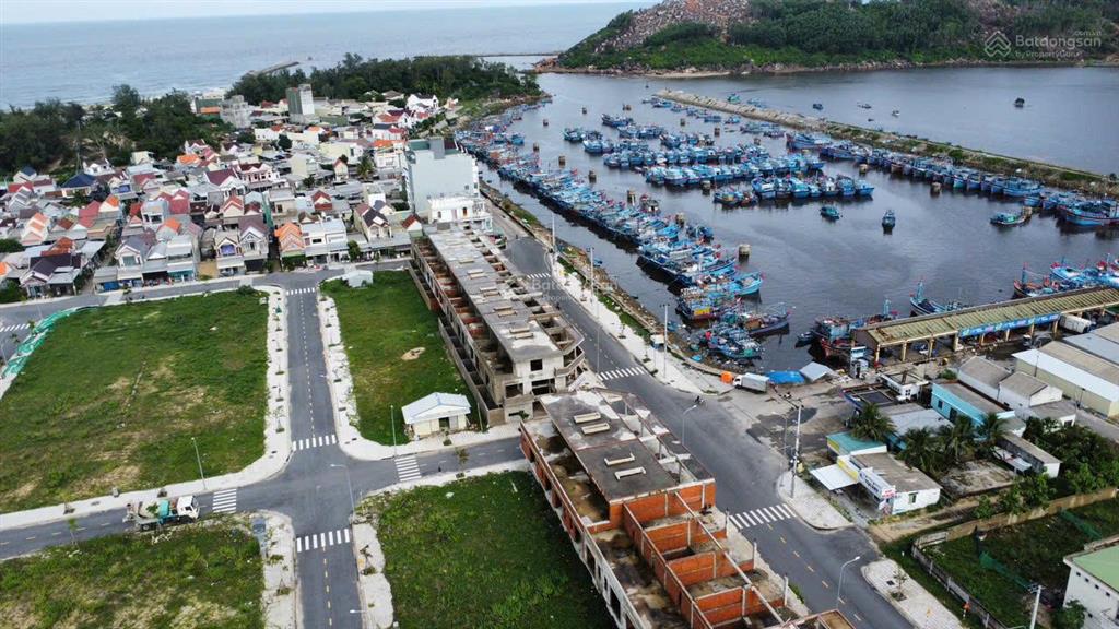 Sổ đỏ cầm tay đầu tư giai đoạn f0 mya marina đất biển cực kì tiềm năng tăng giá cao