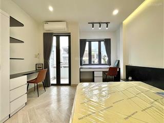 Cho thuê căn hộ full nội thất, ban công rộng, máy giặt riêng ở sư vạn hạnh, kế bên vạn hạnh mall