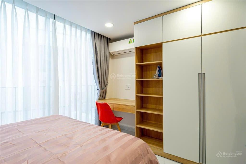 Cho thuê căn hộ full nội thất, ban công, máy giặt riêng ở trần đình xu quận 1, gần cầu ông lãnh