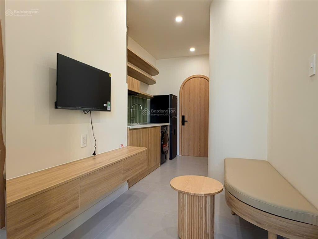 Khai trương tòa chung cư studio ban công, máy giặt riêng ngay lạc long quân, ngay ngã tư bảy hiền