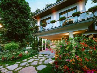 Cho thuê nhà biệt thự, nhà liền kề tại khu đô thị ecopark
