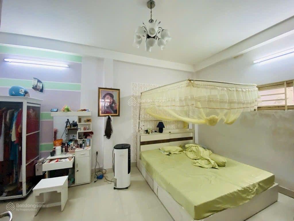 Siêu phẩm chdv, 4tầng.pvc.p14. gò vấp.hẻm xe tải, nở hậu tài lộc, có sẵn dòng tiền.dt98m(4.9x20m)