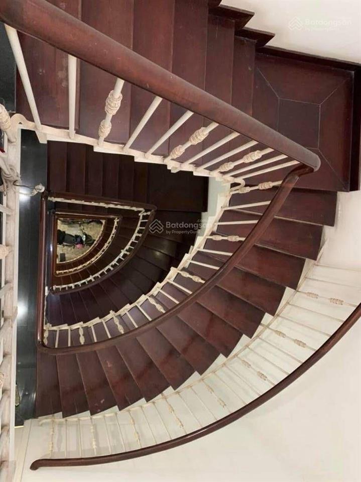 Siêu biệt thự 5tầng lê hoàng phái . p17 gò vấp  ngang gần 7  dt 150m(6.5 x23m)  chỉ 12.5