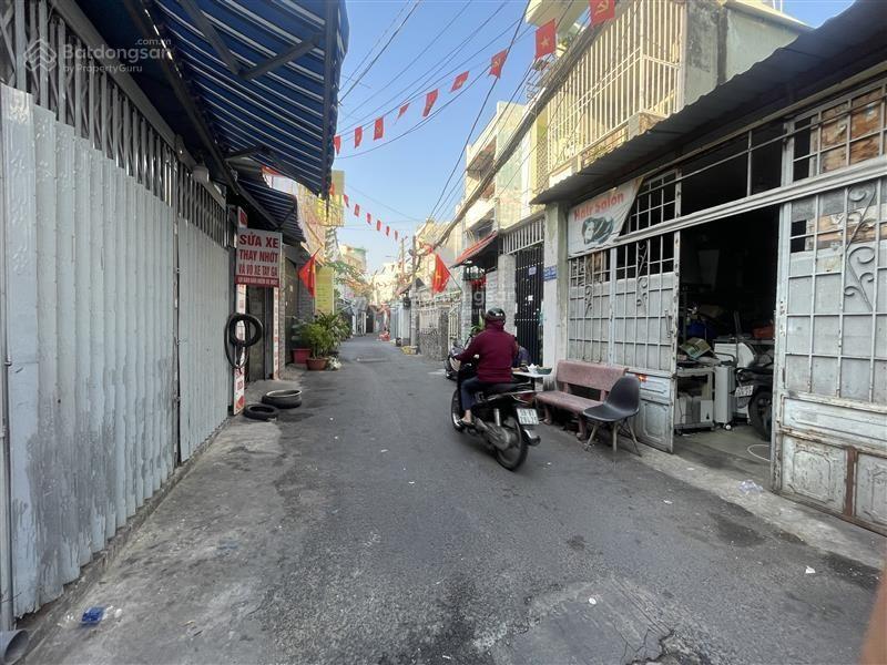 Nhà nguyễn văn lượng p17. gò vấp hem đối diện với lotte mart dt80m2(4x20m) hẻm xe hơi chỉ 8.5tỷ