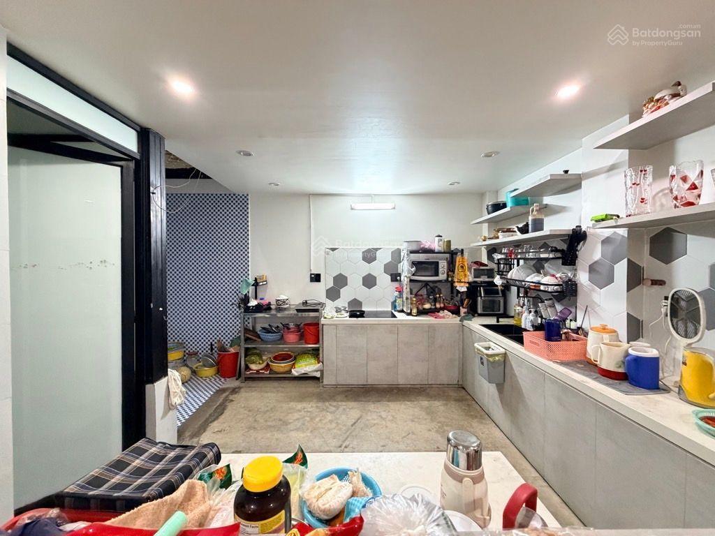 Nhà 4 tầng nguyễn kiệm p3 gò vấp dt 100m2 (5.2x20m) hẻm đối diện bv 175 chỉ nhỉnh 9 tỷ