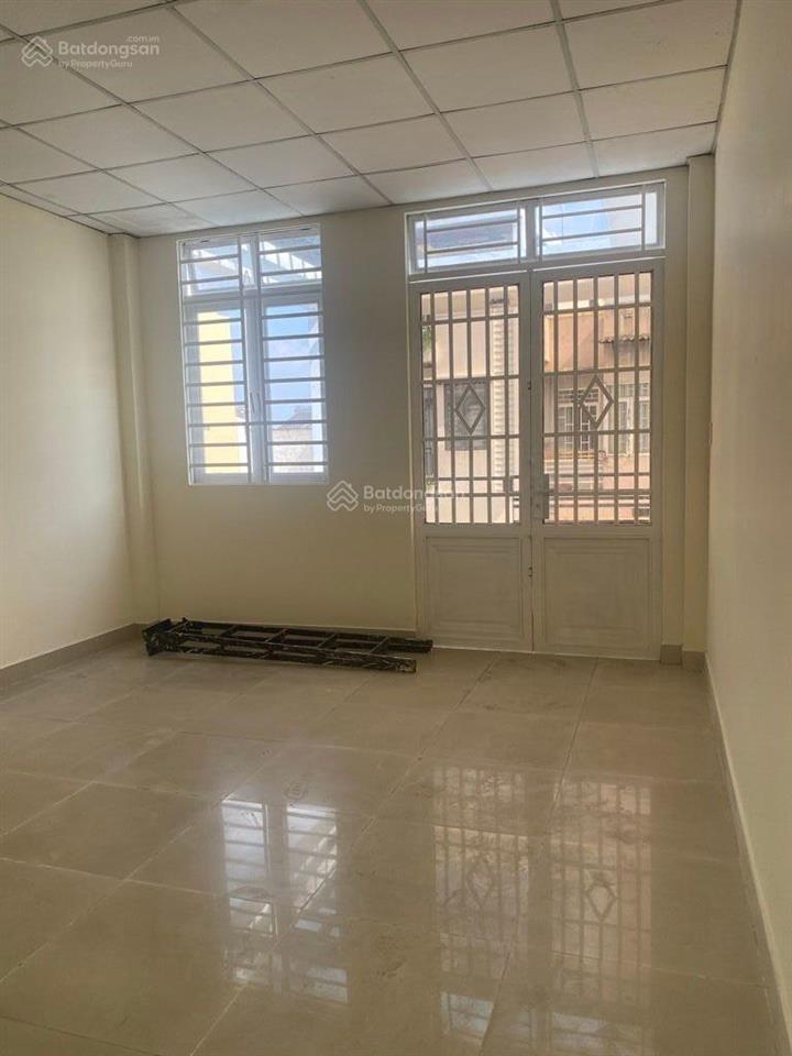 Nhà 3 tầng phạm văn chiêu p14 gò vấp dt 75m2 (4x19m) trước nhà 8m siêu rẻ 6.3tỷ