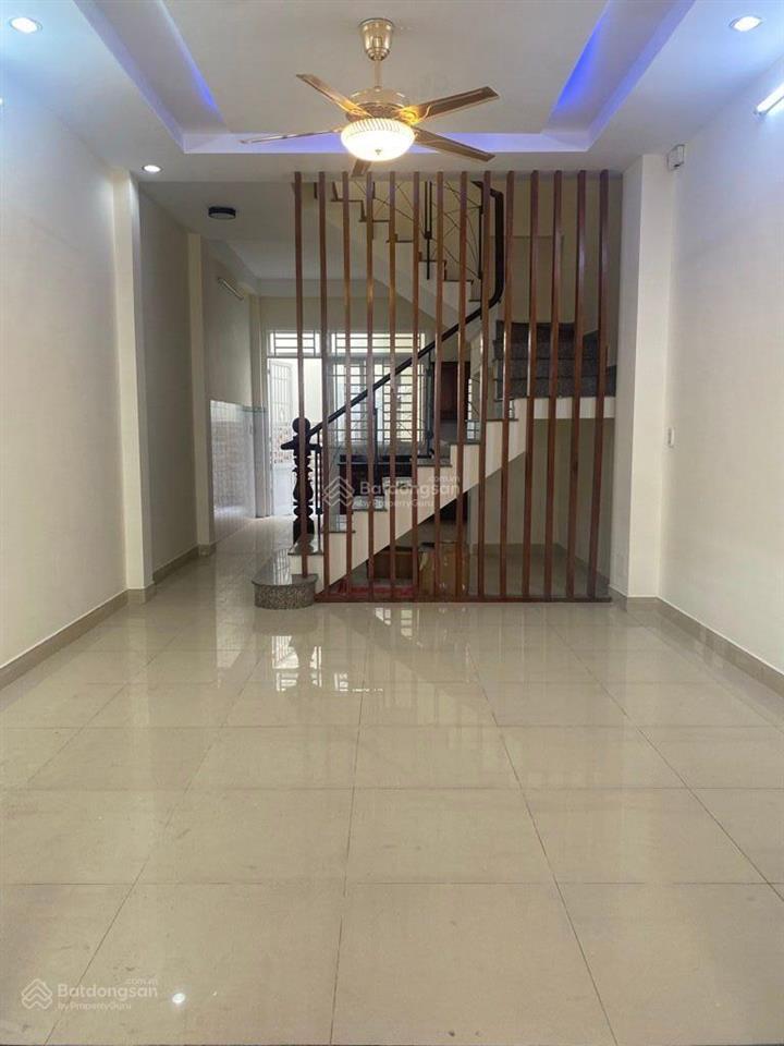 Nhà 3 tầng phạm văn chiêu p14 gò vấp dt 75m2 (4x19m) trước nhà 8m siêu rẻ 6.3tỷ