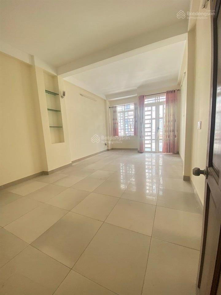 Nhà 3 tầng phạm văn chiêu p14 gò vấp dt 75m2 (4x19m) trước nhà 8m siêu rẻ 6.3tỷ
