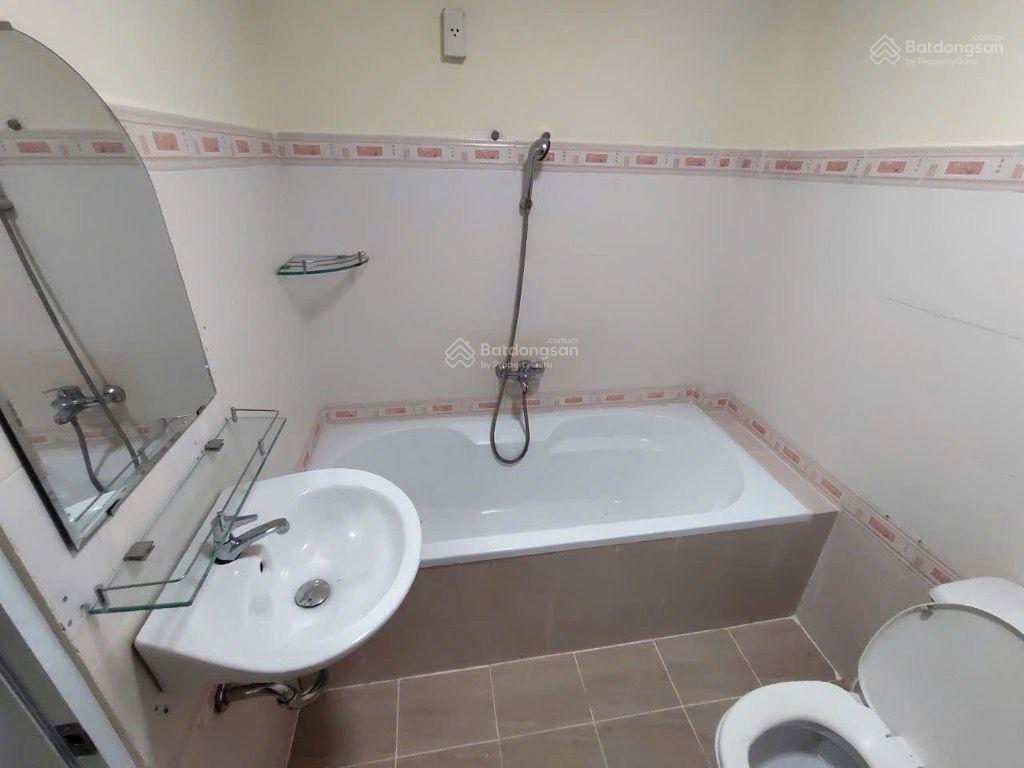 Nhà 2 tầng quang trung p11 gò vấp dt 87m2 (4x22m) hẻm ôtô vào tận nhà chỉ 6.45 tỷ chủ gấp bán