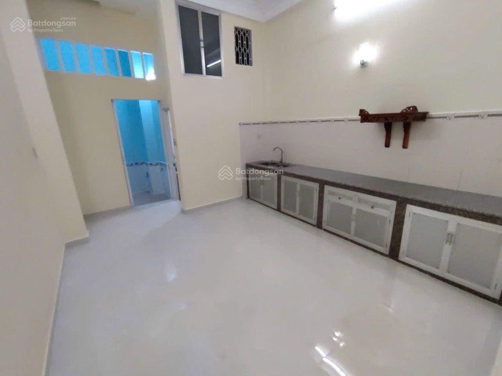 Nhà 2 tầng quang trung p11 gò vấp dt 87m2 (4x22m) hẻm ôtô vào tận nhà chỉ 6.45 tỷ chủ gấp bán