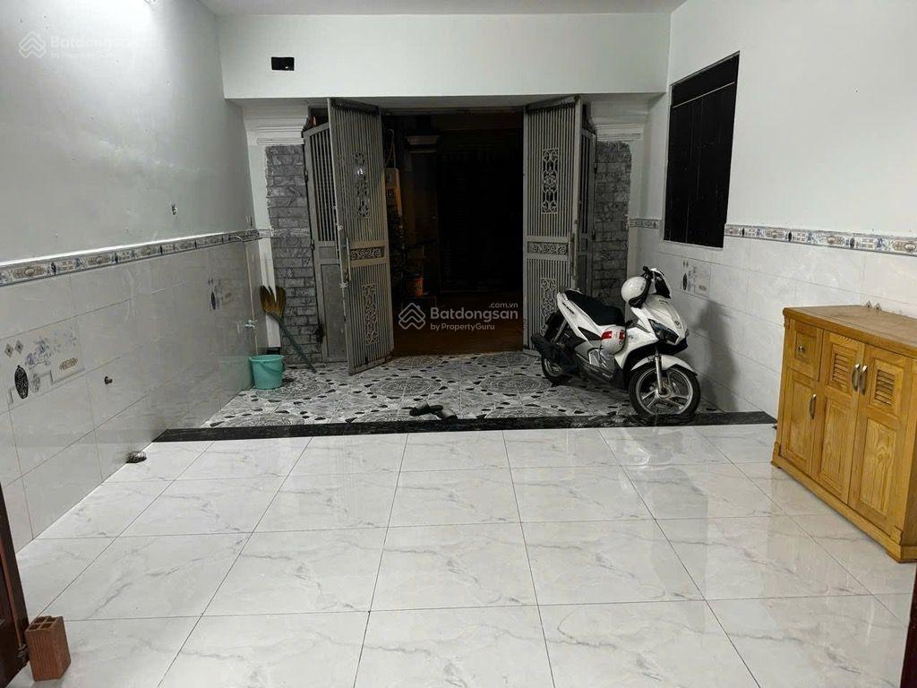 Nhà 3 tầng đs3 p9 gò vấp dt 87m2 (4.3x19m) hẻm xe hơi chỉ 7.2 tỷ + kết cấu 1 trệt