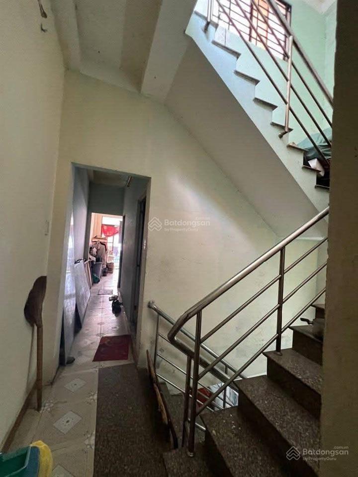 Nhà 3 tầng kiên cố ngay nguyễn kiệm, cạnh bv 175 diện tích đẹp 92m2 giá chỉ 7,8 tỷ
