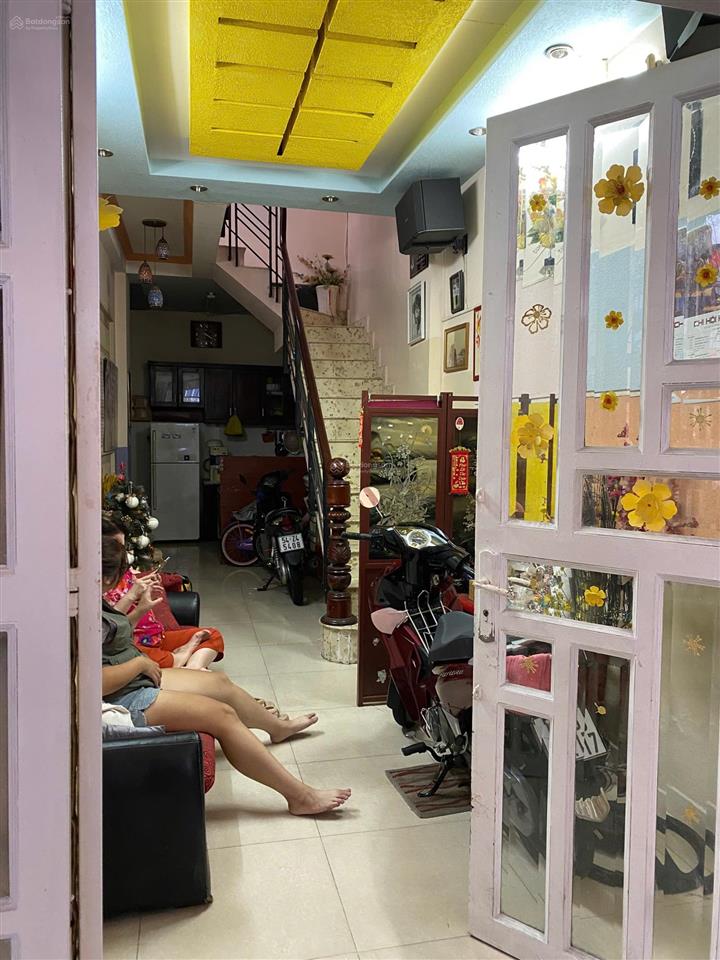 Cần bán gấp nhà riêng tại đ. tôn đản, q4, giá 4,7 tỷ, 47m2, 3pn, 3wc