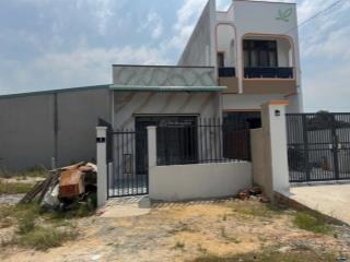 Cần bán gấp căn nhà ở xã thái mỹ củ chi nằm trong hẻm 1 sẹc cách đường tỉnh lộ 7 20m, giá 1 tỷ 655