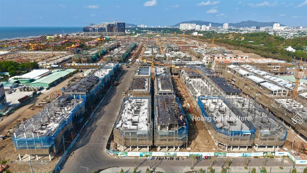 Cơ hội đầu tư x2x3 tài sản, thu nhập từ 2540tr/tháng, căn hộ có sổ riêng dự án của cđt sun group