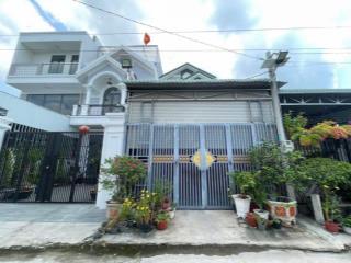 Nhà cấp 4 mới sửa  mt bê tông lớn 120m2  gần kcn tây bắc  2 pn 1 toilet  sổ sẵn