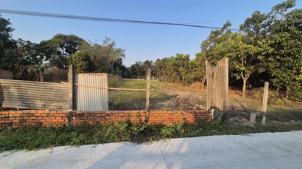 Cần tiền gấp bán lỗ lô đất 150m2  320tr ở trung tâm hành chính huyện  ra đường dt 20m  sổ riêng